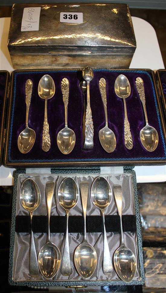 Silver cigarette box and 2 cased sets of teaspoons
